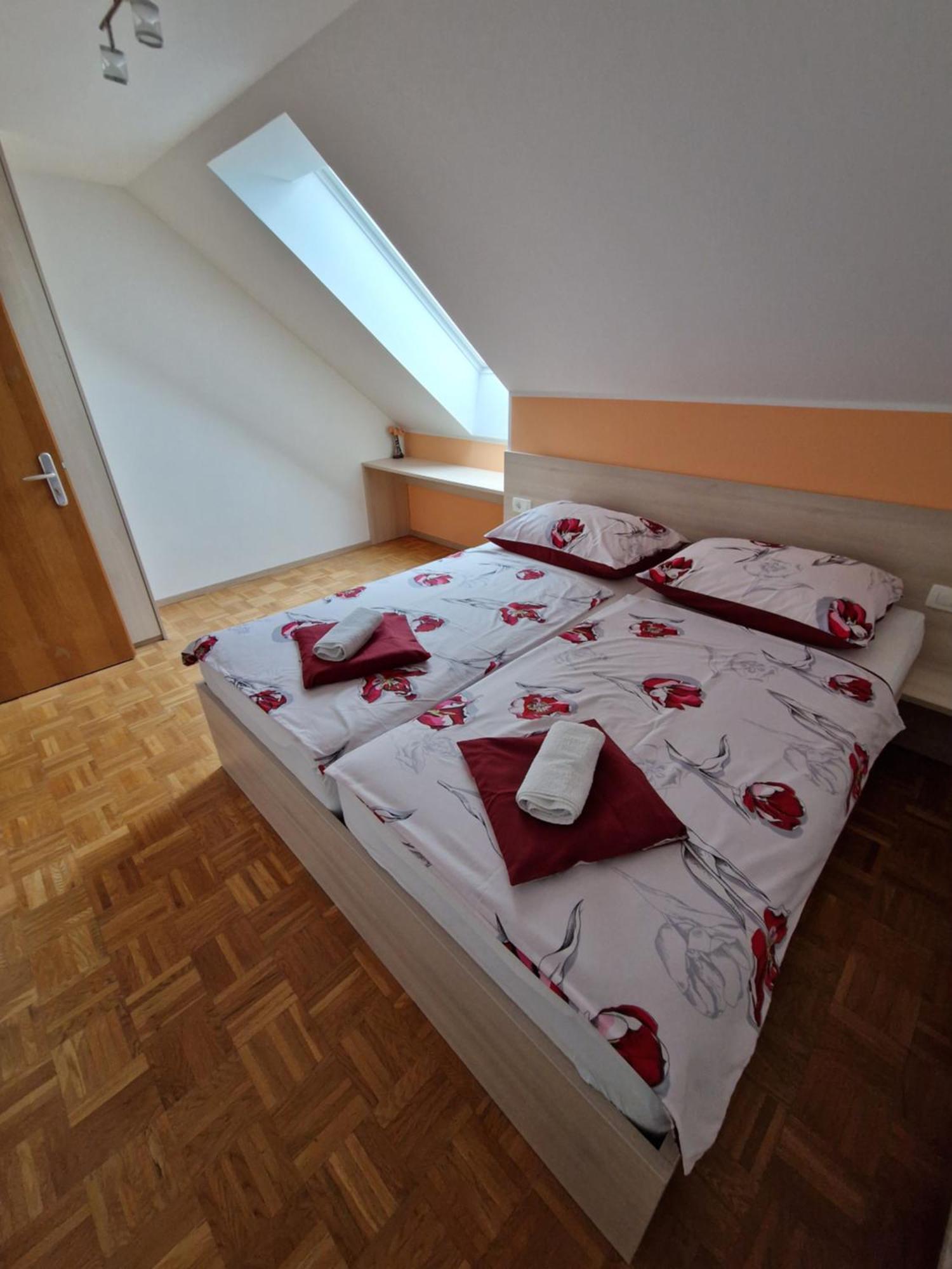 Apartment Ravnik Brod 13 Бохин Екстериор снимка