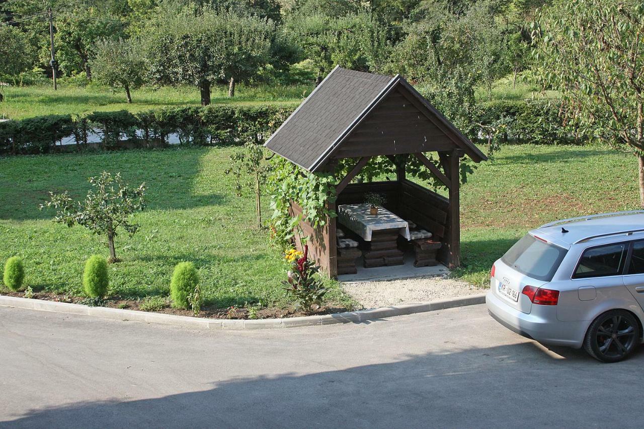 Apartment Ravnik Brod 13 Бохин Екстериор снимка